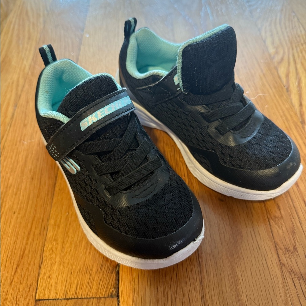 Toddler Skechers Black Sneakers with Velcro strap